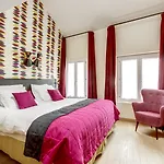 Artus 4*