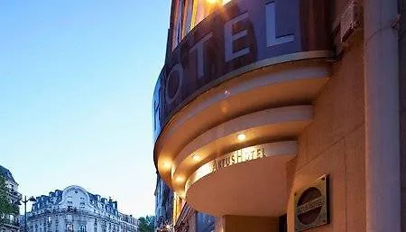 Artus 4* Paris
