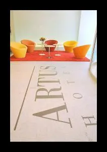 Artus 4*
