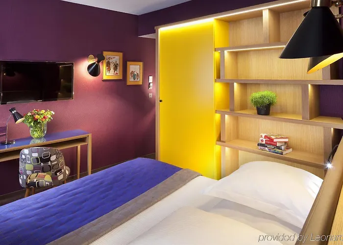 Artus 4* Paris
